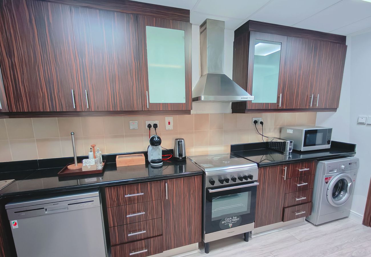 Apartment in Dubai - Stunning JBR beach & Dubai Eye views from Bed