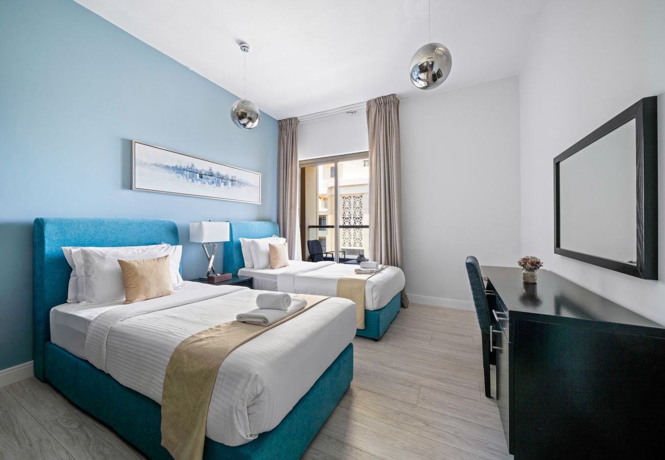 Apartment in Dubai - Stunning JBR beach & Dubai Eye views from Bed