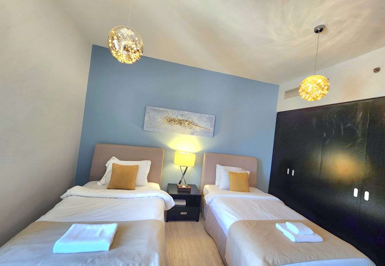 Apartment in Dubai - Work & Play, Genuinely Seaview right at The Beach