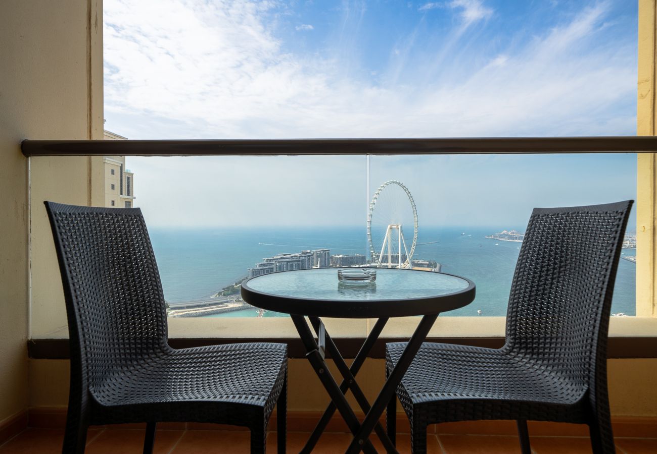 Apartment in Dubai - Full Sea & Bluewaters Views Luxury Apartment JBR