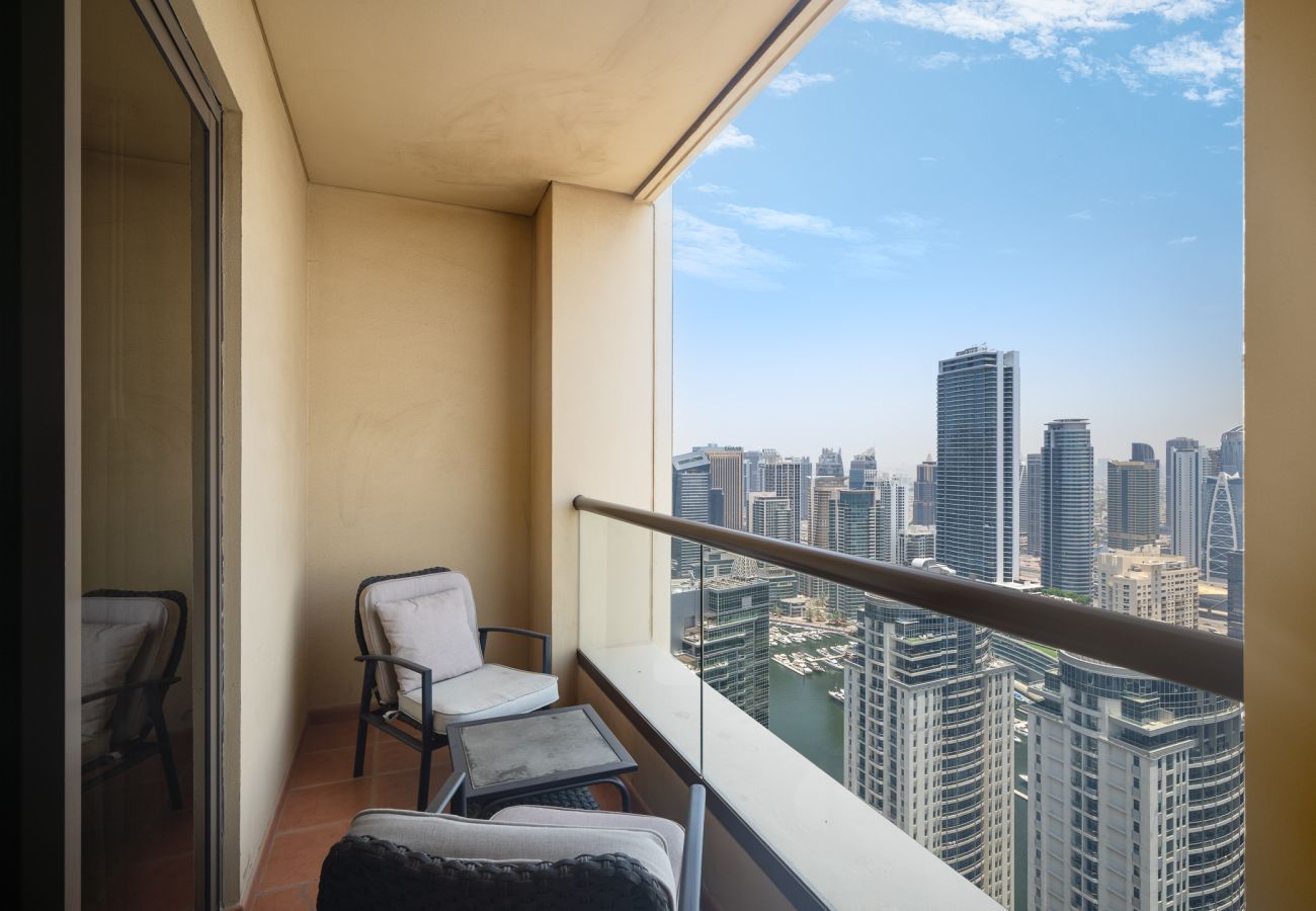 Apartment in Dubai - Amazing Marina View Apartment JBR