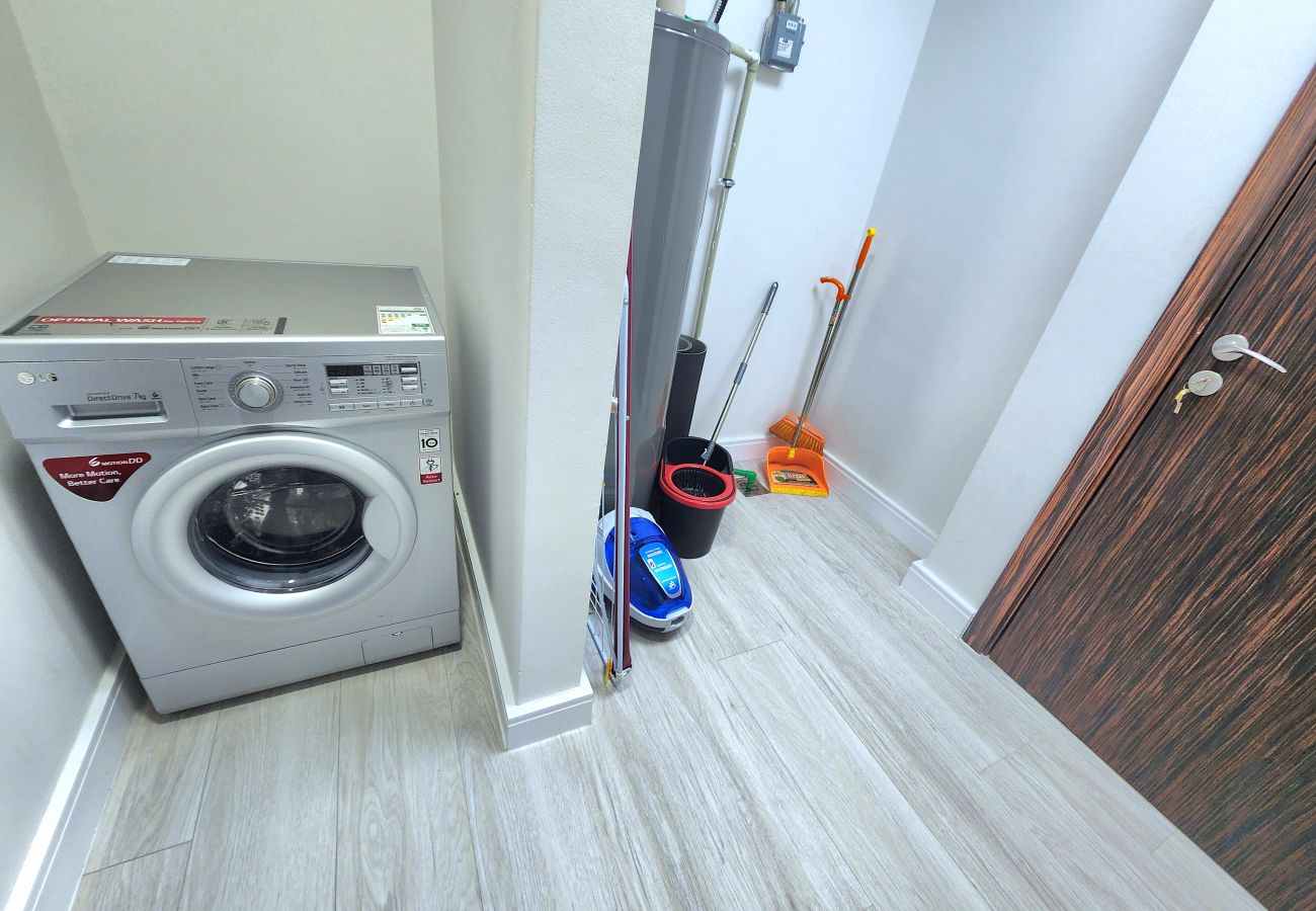 Apartment in Dubai - Amazing Marina View Apartment JBR
