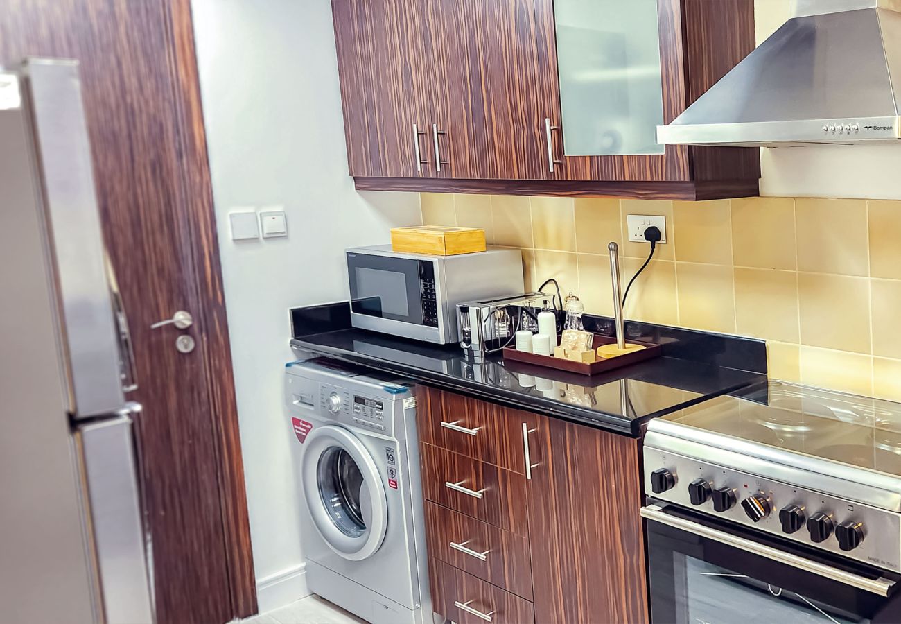Apartment in Dubai - Luxury Sea & Marina View Apartment JBR