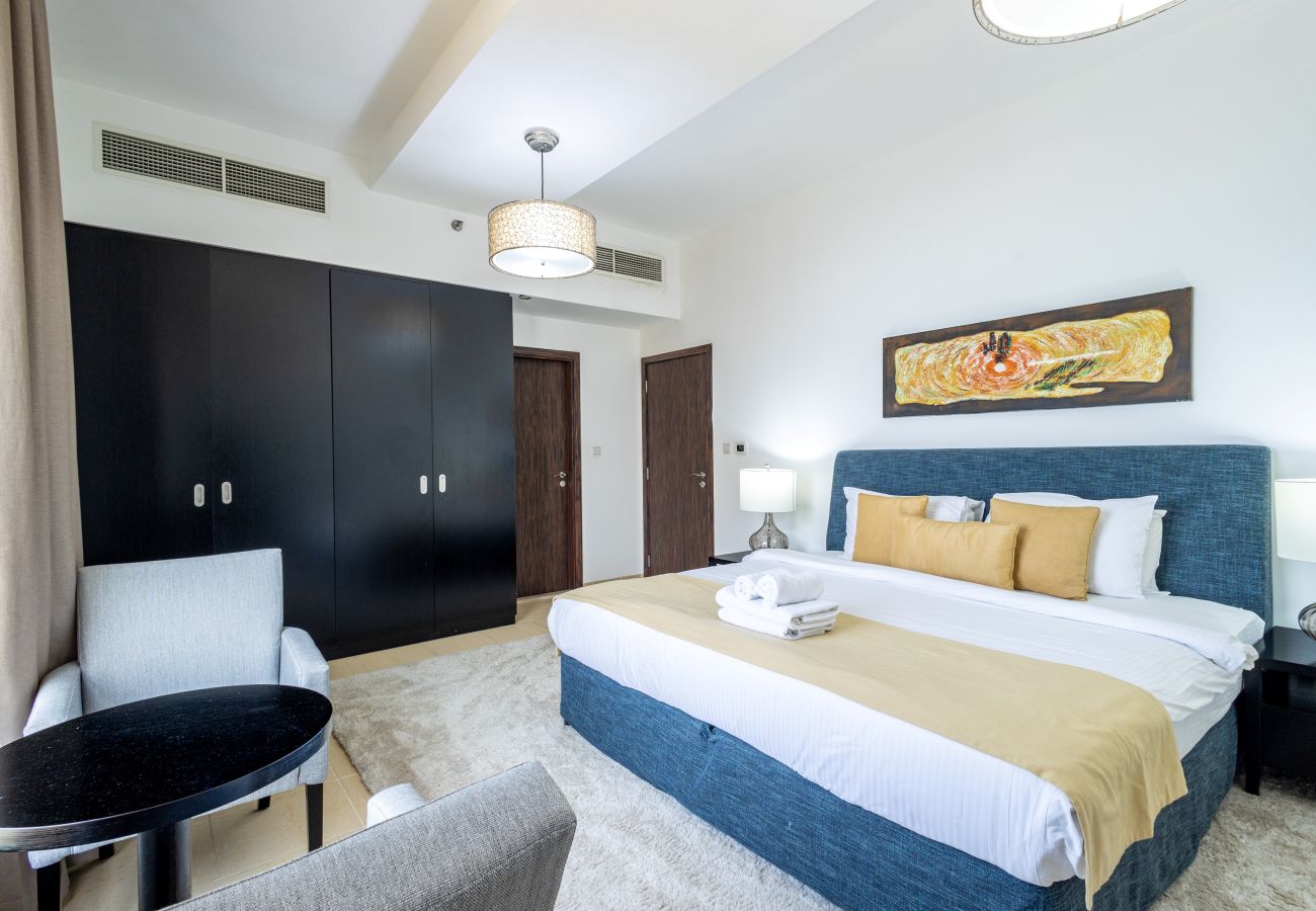 Apartment in Dubai - Enjoy JBR Sea & Dubai Eye & Marina View