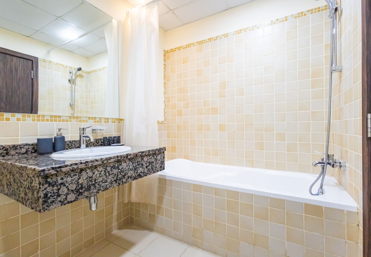 Apartment in Dubai - Enjoy JBR Sea & Dubai Eye & Marina View