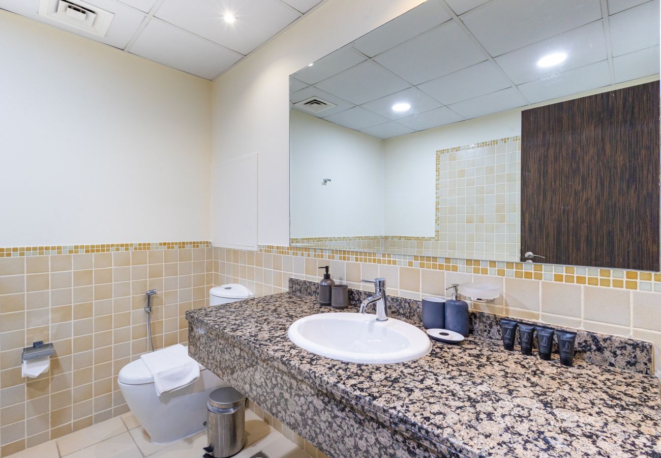 Apartment in Dubai - Enjoy JBR Sea & Dubai Eye & Marina View