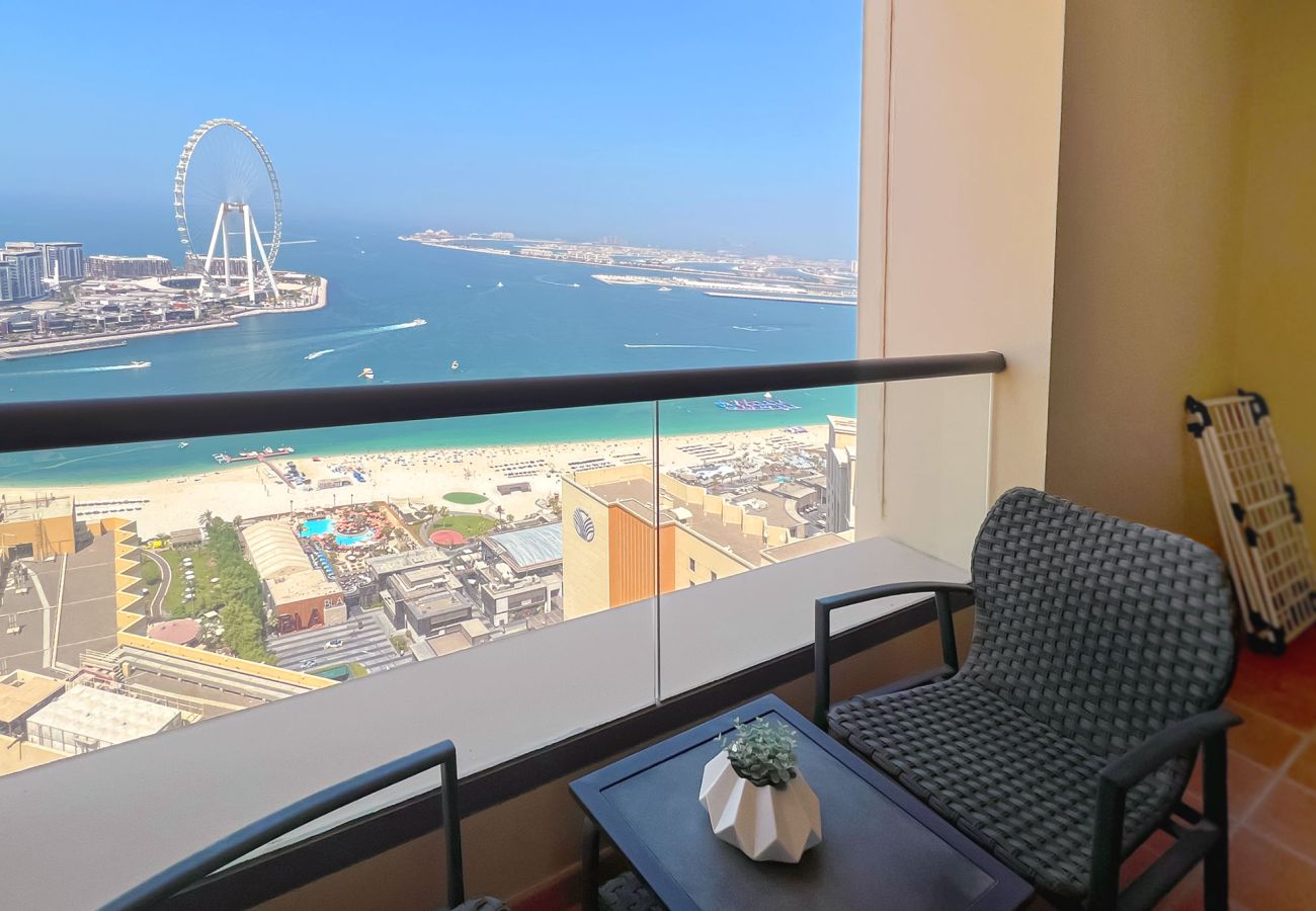 Apartment in Dubai - Enjoy the JBR beach  Dubai Eye view at 38th floor