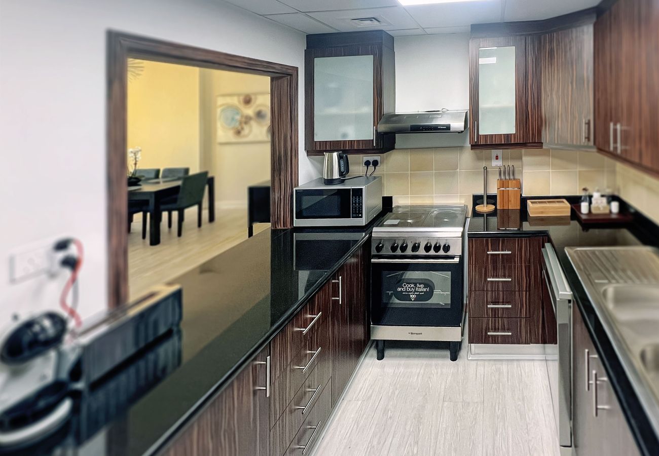 Apartment in Dubai - Marina View Luxury Apartment