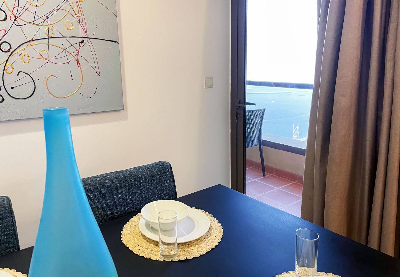 Apartment in Dubai - Enjoy Sea and Marina View JBR large apartment