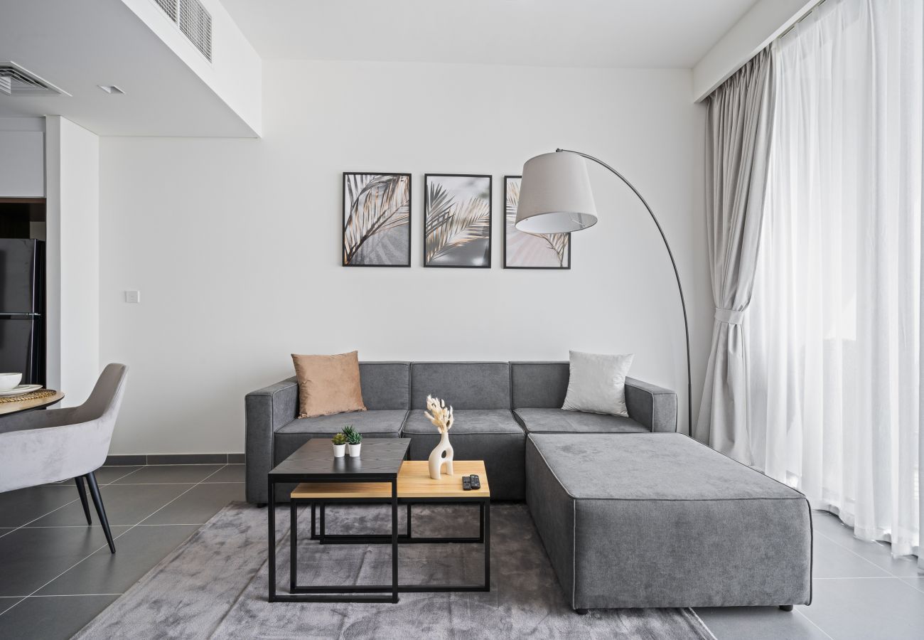 Apartment in Dubai - Contemporary design apartment