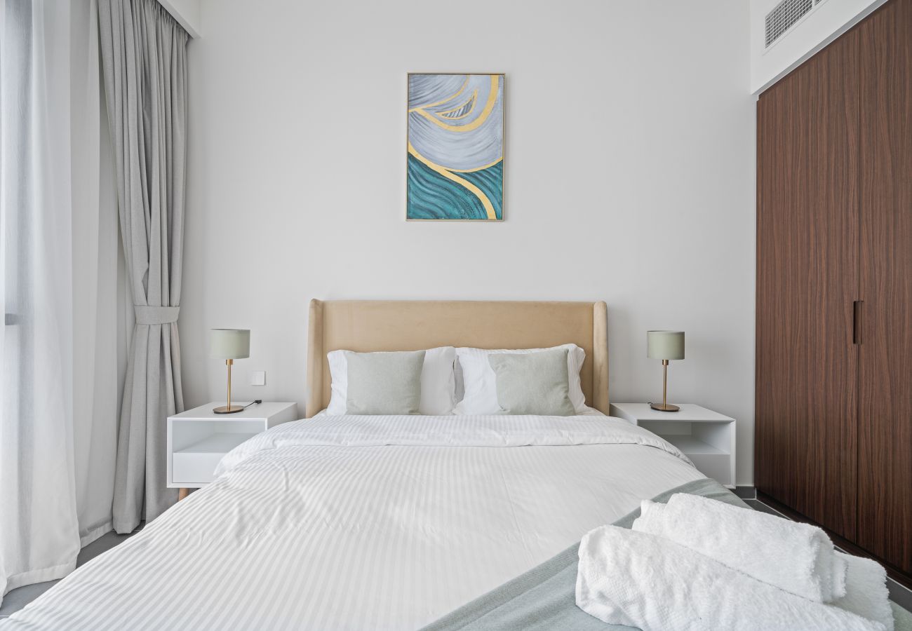 Apartment in Dubai - Contemporary design apartment