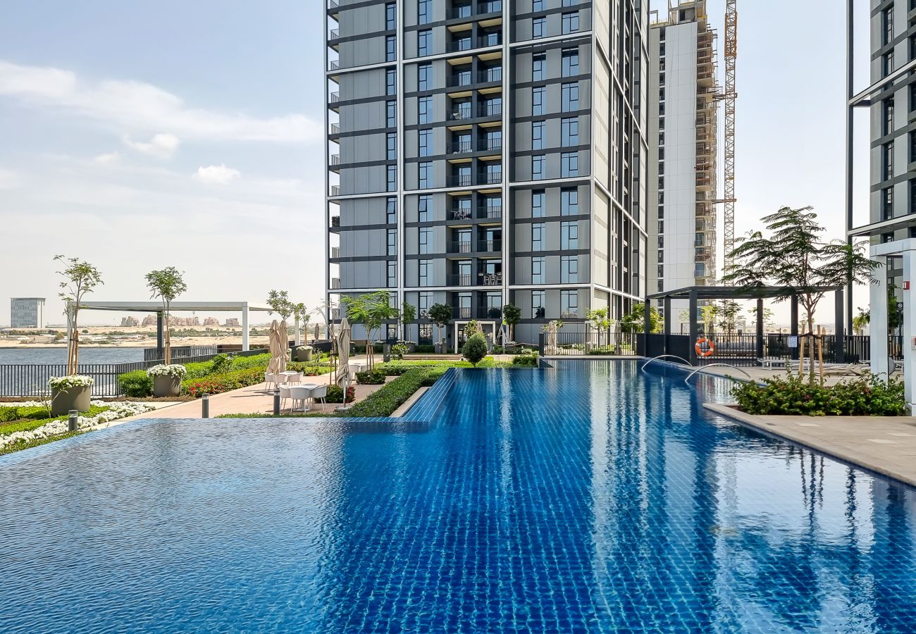 Apartment in Dubai - Contemporary design apartment