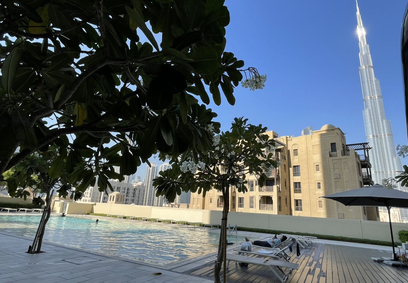 Apartment in Dubai - Stay & walk to Dubai Mall, Buj Khalifa