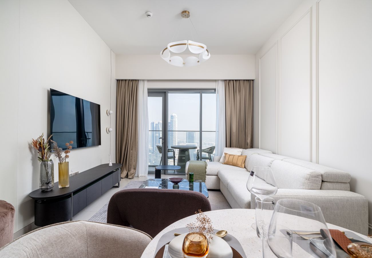 Apartment in Dubai - Stay & walk to Dubai Mall, Buj Khalifa