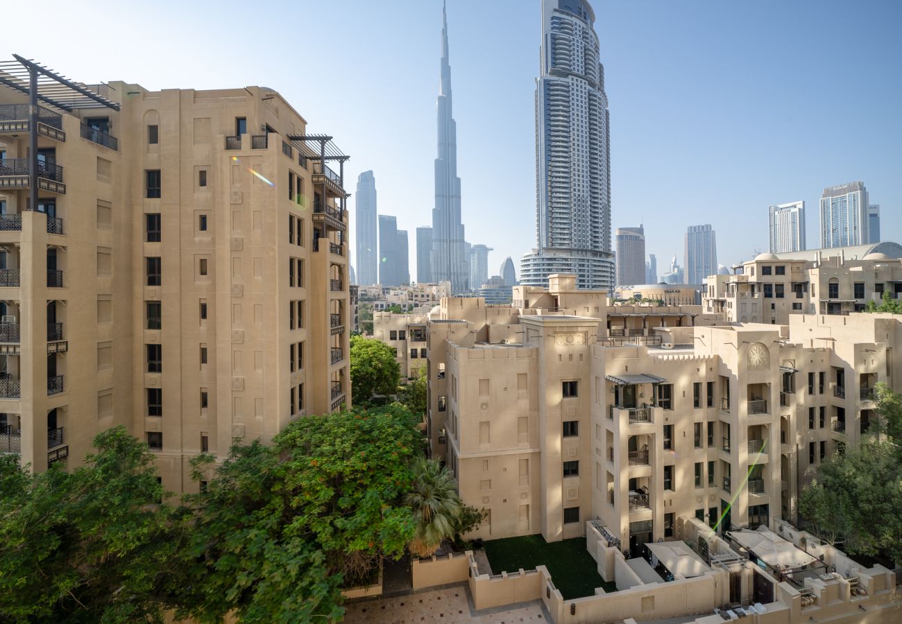 Apartment in Dubai - Stay & walk to Dubai Mall, Buj Khalifa
